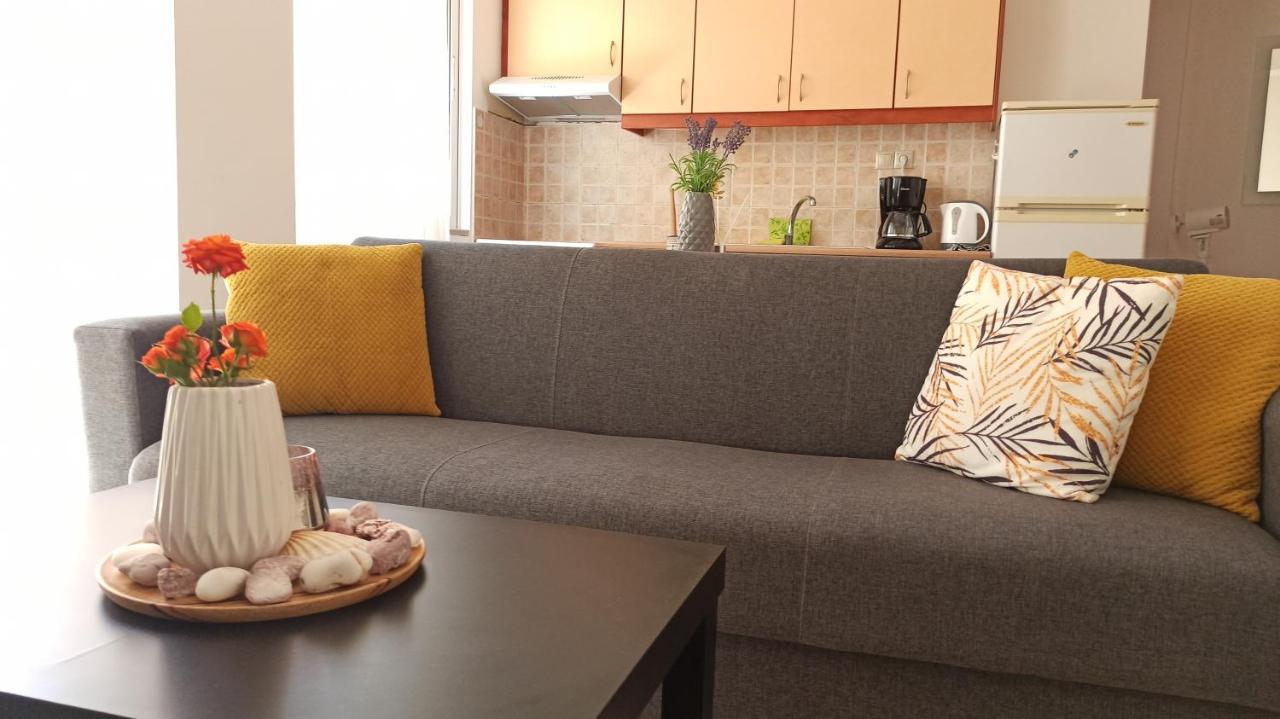 Cozy Flat Close To The Airport/Port And Center Nea Alikarnassos Extérieur photo
